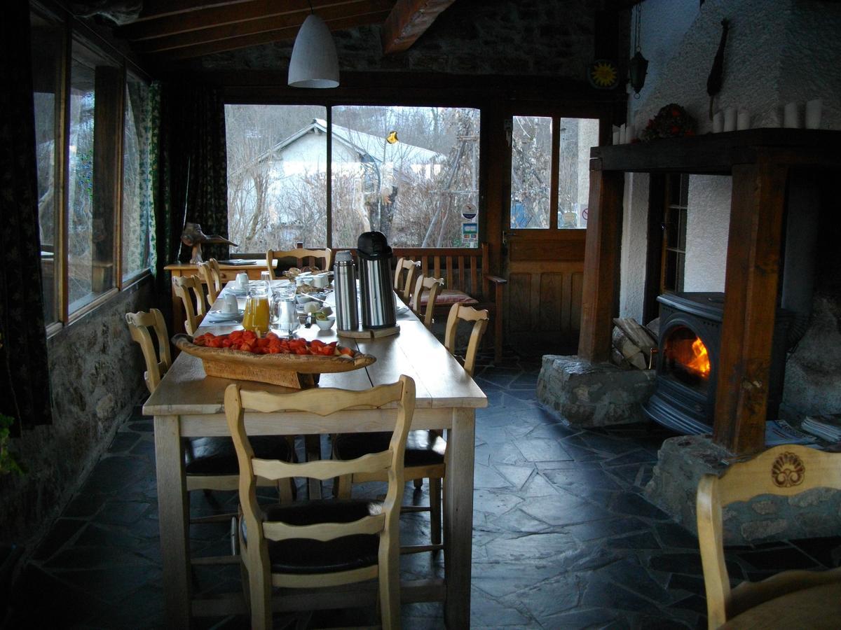 B&B Las Trinquades Boussenac ภายนอก รูปภาพ